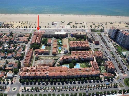 Luxury Apartment in Empuriabrava with Sea View