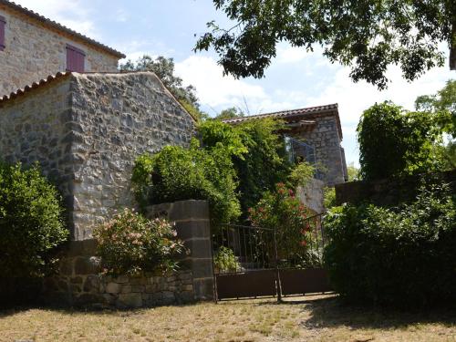 Holiday Home in a Nature Reserve in Beaulieu