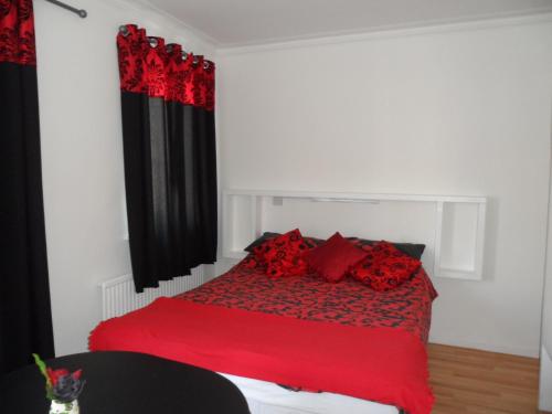 Double Room image 5