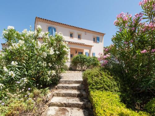 Modern Villa in Saumane-de-Vaucluse with Swimming Pool gîte à louer Saumane-de-Vaucluse