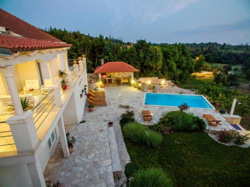  Exclusive Villa in ilipi with private pool, Pension in Čilipi
