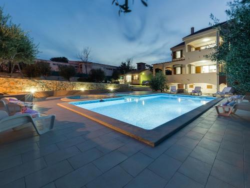 Villa in Razanac with Pool near Pebble Beach, Ražanac (fotografie 7)