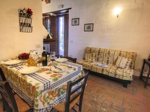 Létesítmények, Farmhouse in Proceno with Pool in Proceno