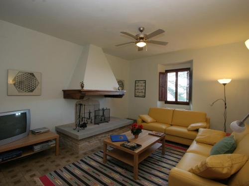 Sprawling Villa in Tredozio Tuscany with Pool gîte à louer San Benedetto in Alpe