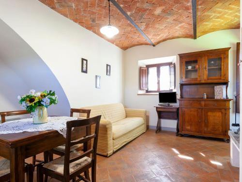  A well kept apartment near Cortona in Cortona