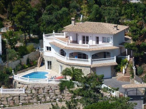 Villa Pandora