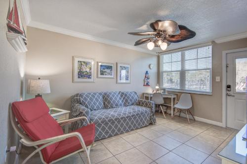Clearwater Beach Suites 201 condo - image 2
