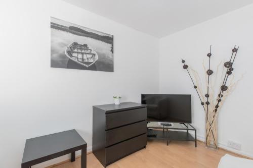 Stylish Stays by Russel Square - image 6
