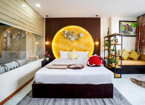 Apro House Saigon Center
