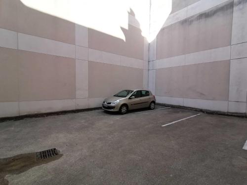 Le Gambetta - T3 Standing avec Parking Wifi Netflix - image 5