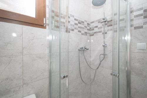 077 Hidden Paradise - Alicante Holiday - image 6