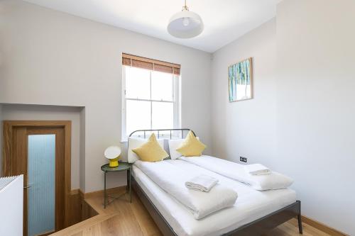 Stylish Stays by Russel Square - main image