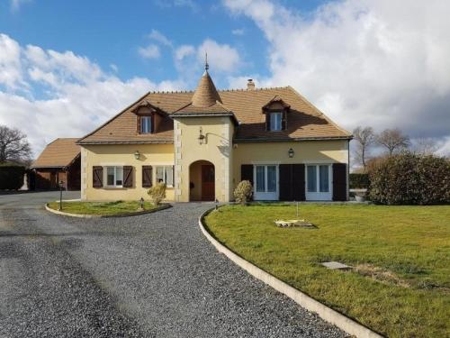 Maison Mers-sur-Indre, 6 pièces, 15 personnes - FR-1-591-143 gîte à louer Ardentes