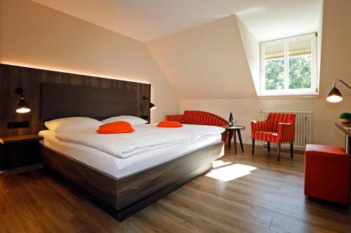 Landhotel Altes Wasserwerk GbR 5.8km von Ellerstadt entfernt