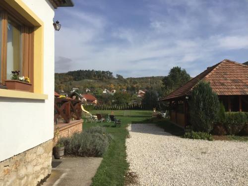  Bakonyi Csillag Vendégház Bakonybél in Bakonybél