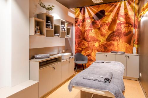 Wellton Riverside SPA Hotel