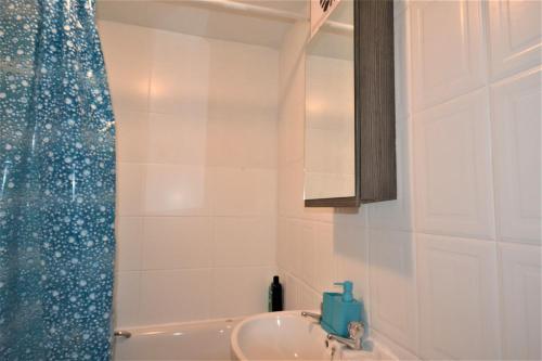 London Zone 2 Lovely 4 bedroom Apartment - 3 Trowbridge Road, Londýn (fotografie 8)
