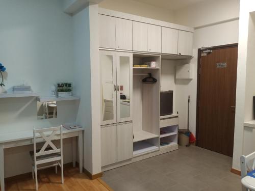 Hafiz Imperium Residence Kuantan SEAVIEW studio #astrochannel #wifi #netflix Hafiz Imperium Residence Kuantan SEAVIEW studio #astrochannel #wifi #netflix