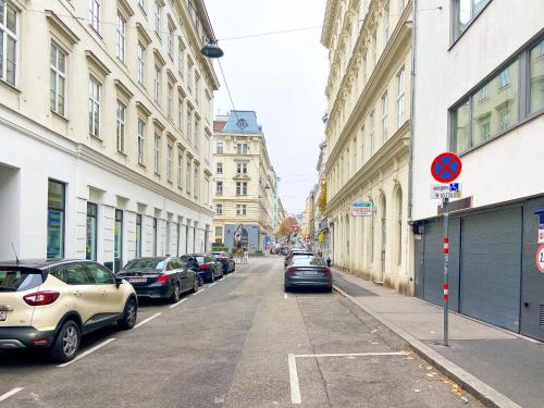 Elegant Suite Altes AKH - image 13