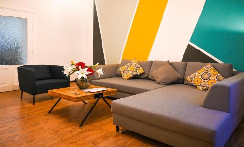 One-Bedroom Apartment image 10