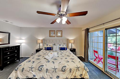 13PENDER home - image 4