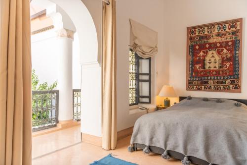 Double or Twin Room with Bathroom image 3