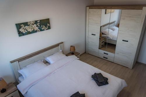 Uptown One bed Brasov