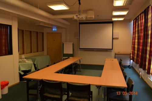 Mehamn Arctic Hotel - image 6