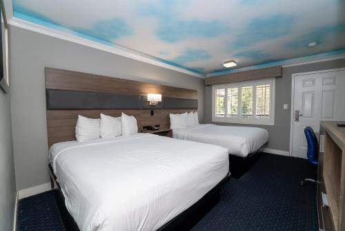 Hollywood Palms Inns & Suites in Los Angeles, USA