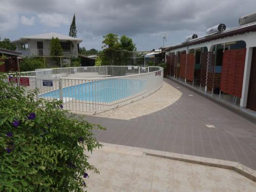 Swimming pool, Les Gites De L'union in Les Abymes