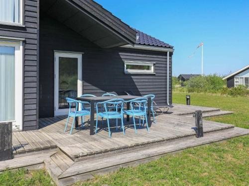 10 person holiday home in Brovst