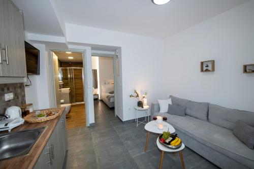  Sofia’s Apartment in Kamari