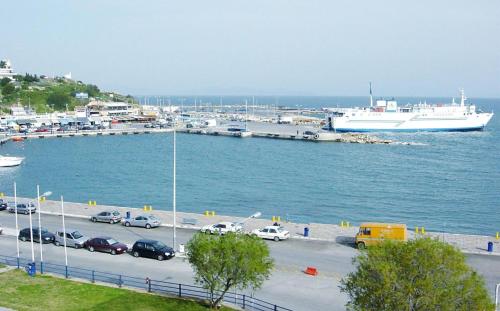 Hotel Avra Rafina