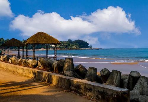 Yatri 700 home stay