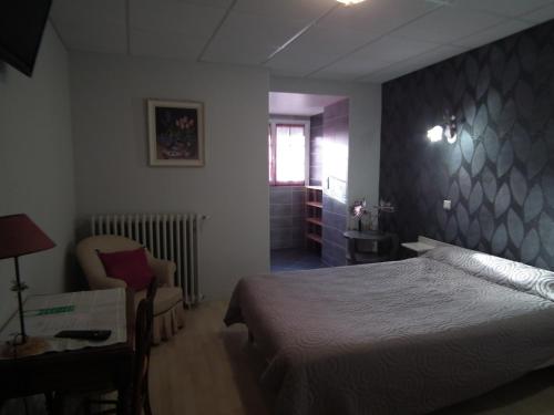 Twin Room with Mountain View
