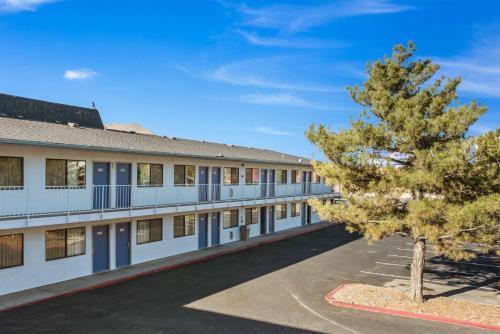 Motel 6-Winnemucca, NV