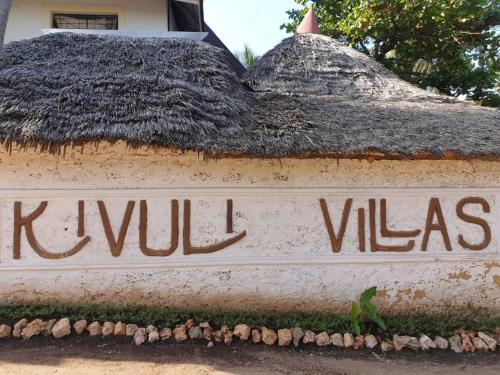 Room in Guest room - Kivuliii villa cottage we are located opposite lantana Gaul hotel