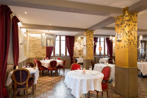 Logis - Hotel & Restaurant du Tribunal - 레스토랑