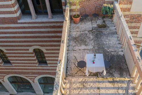 Domus la Costa, Verona (fotografie 5)