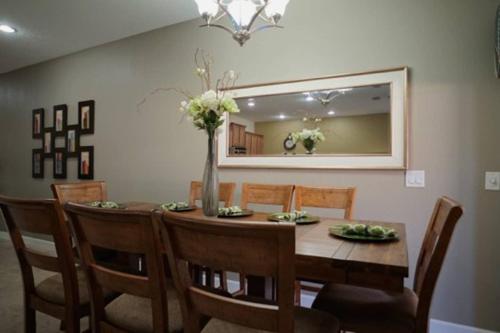 4 Bedrooms townhouse - Paradise Palms - image 6