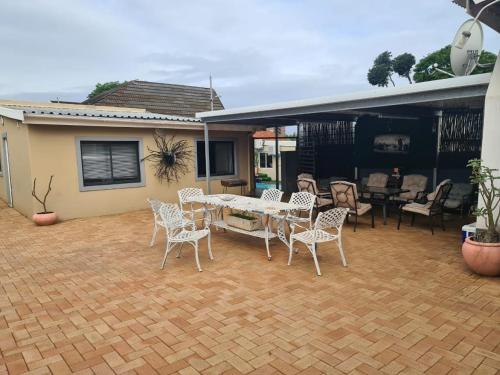 BlackBox Guest House