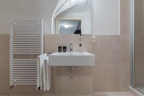Boutique Hotel Societe - image 11