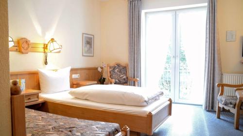 特威豪斯加尼森林酒店 (Waldhotel Twiehaus Garni) in 盧貝克