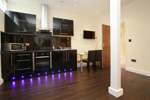 London Central Apartments 3