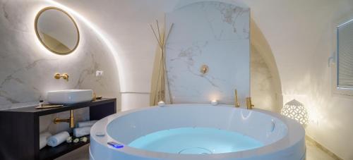 Μπάνιο, La Bella Ostuni Suites in Οστούνι