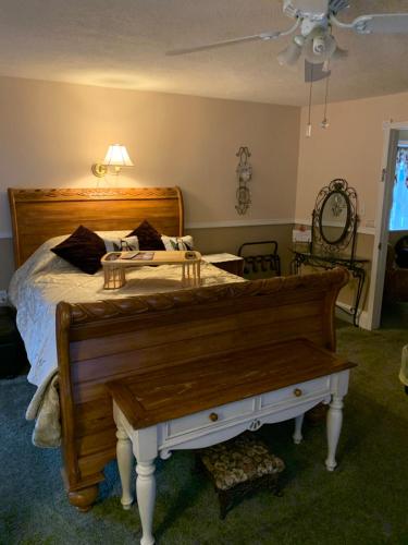 Emerald Necklace Inn Bed and Breakfast