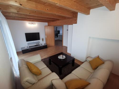 Ferienwohnung Ela - Apartment - Reutte