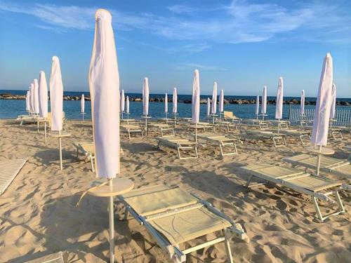 Beach, Hotel Paradiso in Sanremo