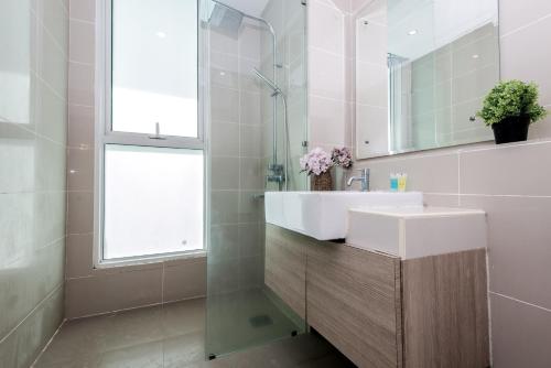 Sutera Avenue Suites by Pinstay