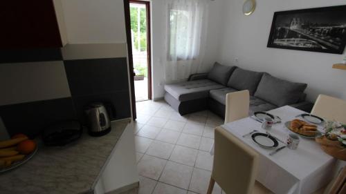 Apartments Kovacic
